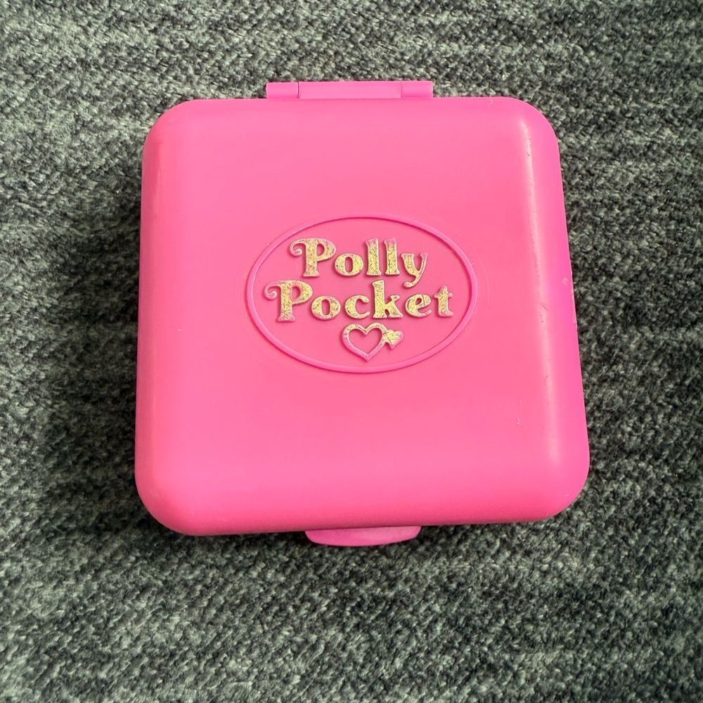 Vintage 1989 Zoo Polly Pocket Pink Compact